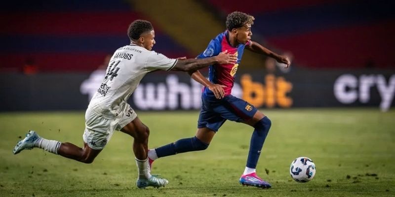 Các yếu tố quan trọng cần phân tích khi giải mã kèo bóng đá